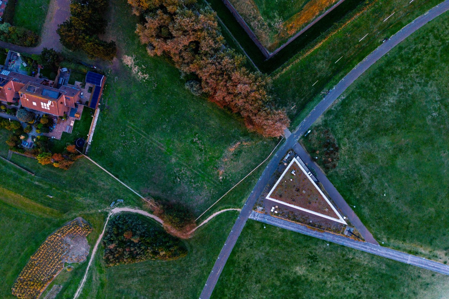 Cómo los detalles legales pueden retrasar o habilitar tu construcción